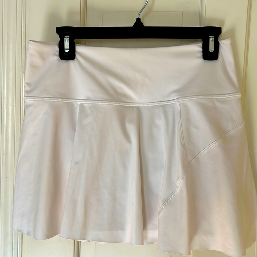 Athleta Ace Skort tennis pickleball golf white size M 13.5” NWOT